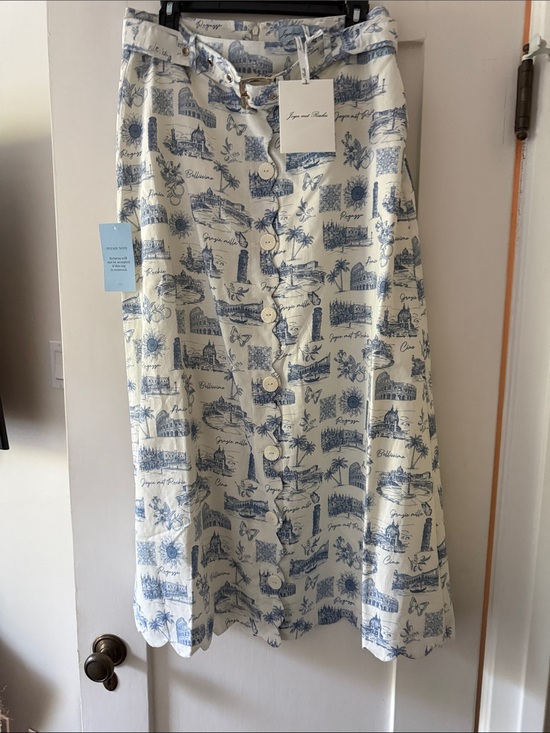 Joyce Met Rachie Dresses & Skirts - Button-Front Cream and Blue Toile Midi Skirt with Belt